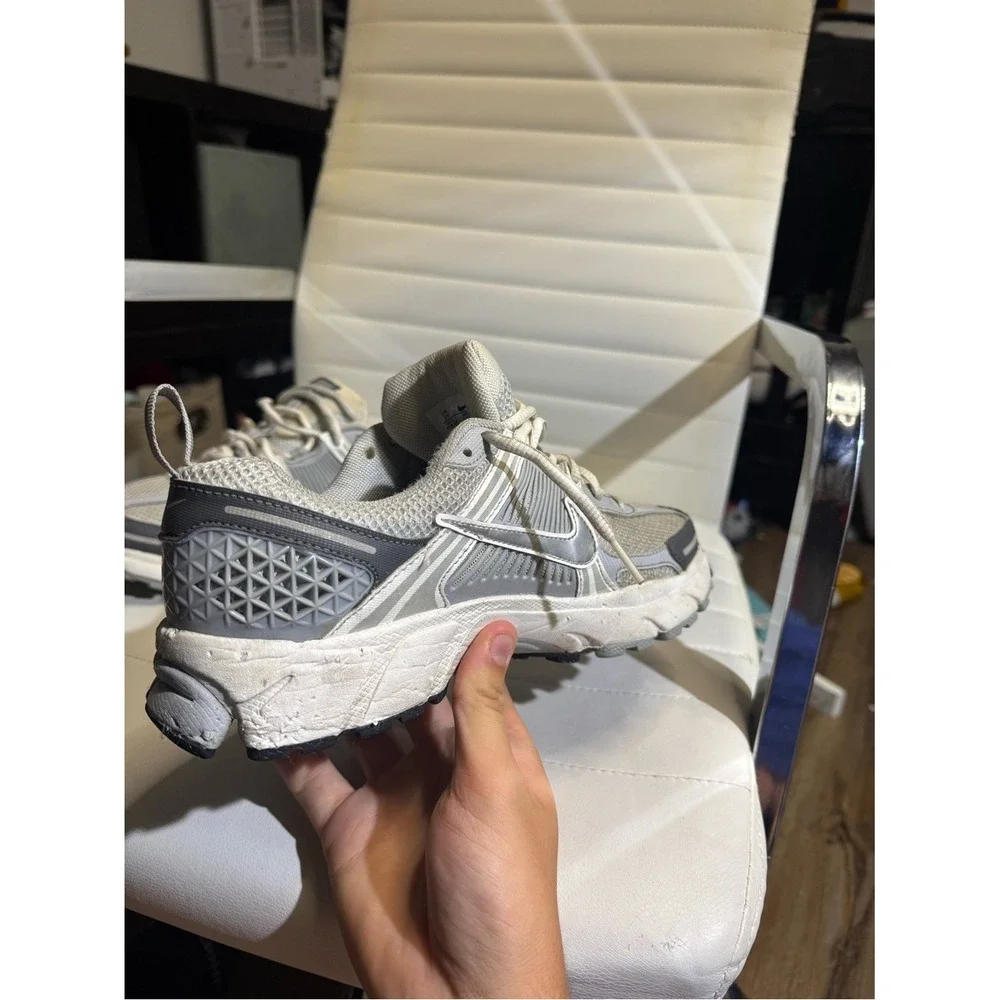 Nike Vomero 5 Zoom Air Grey Mesh Running Sneakers